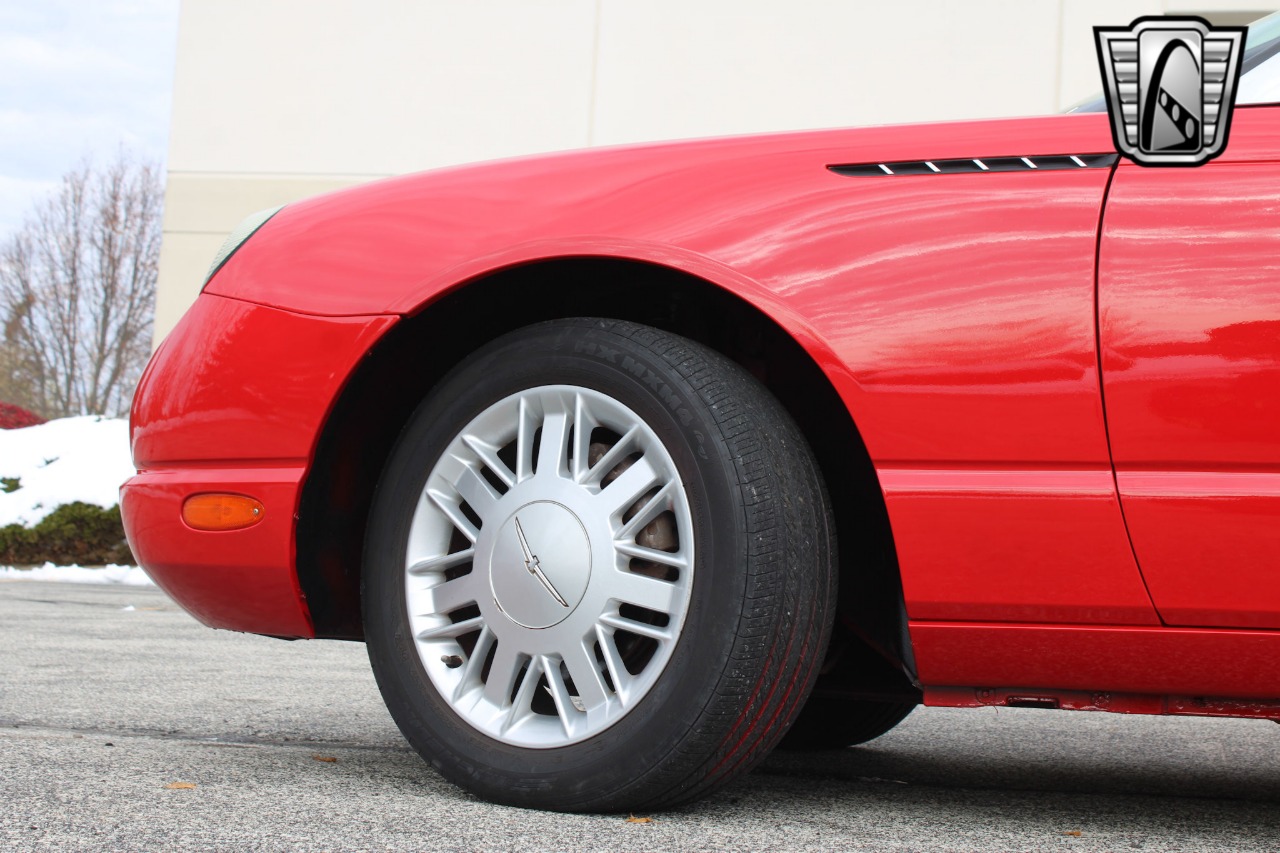 2002 Ford Thunderbird 56