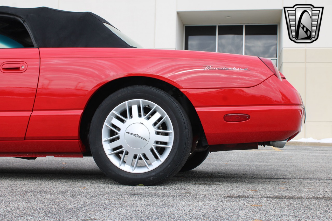2002 Ford Thunderbird 62