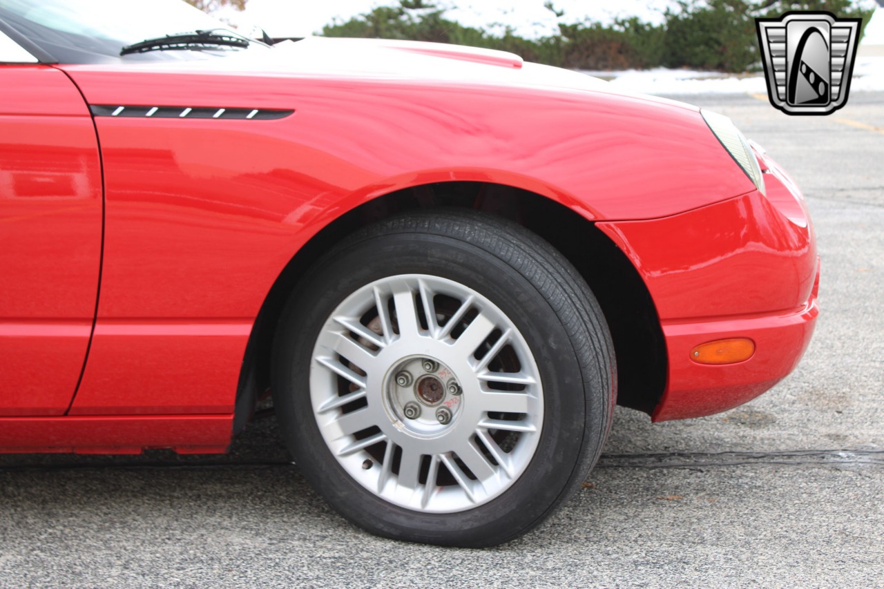 2002 Ford Thunderbird 64