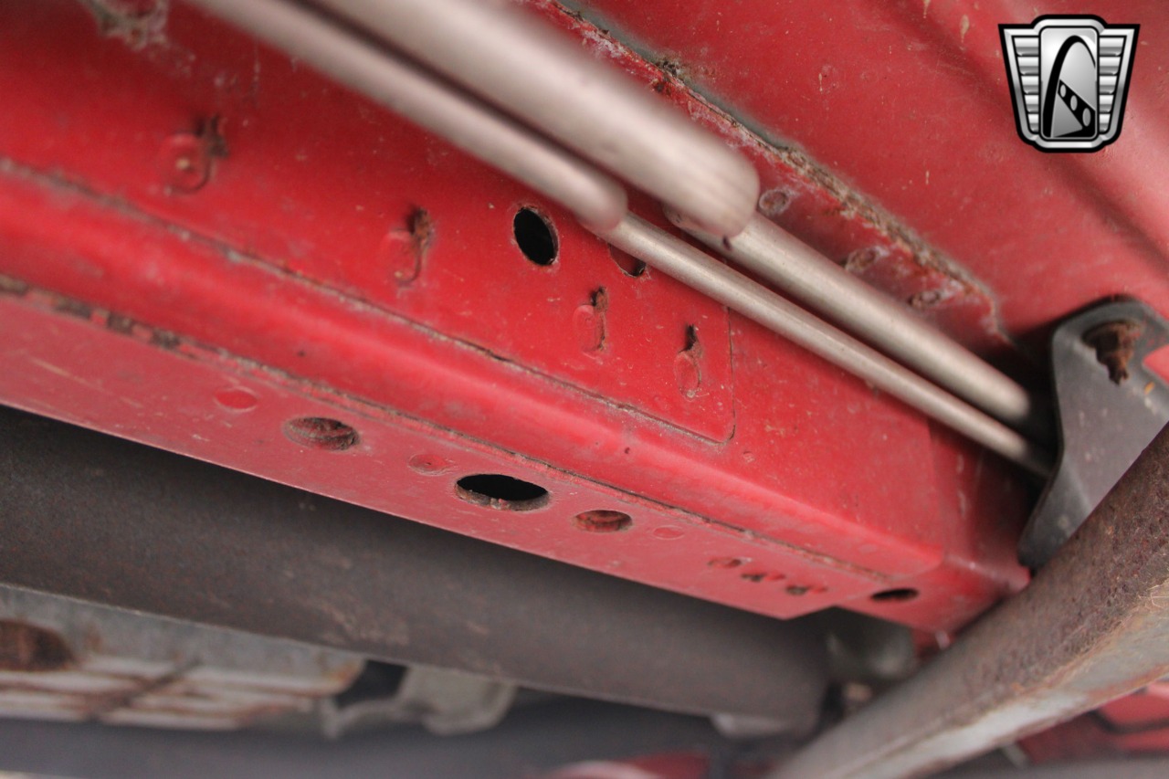 2002 Ford Thunderbird 90