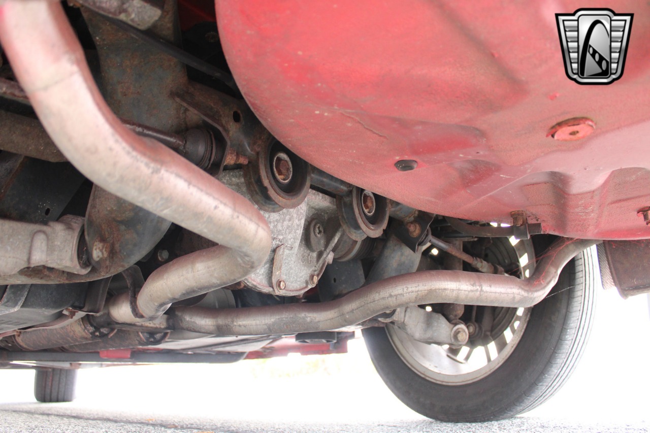 2002 Ford Thunderbird 93