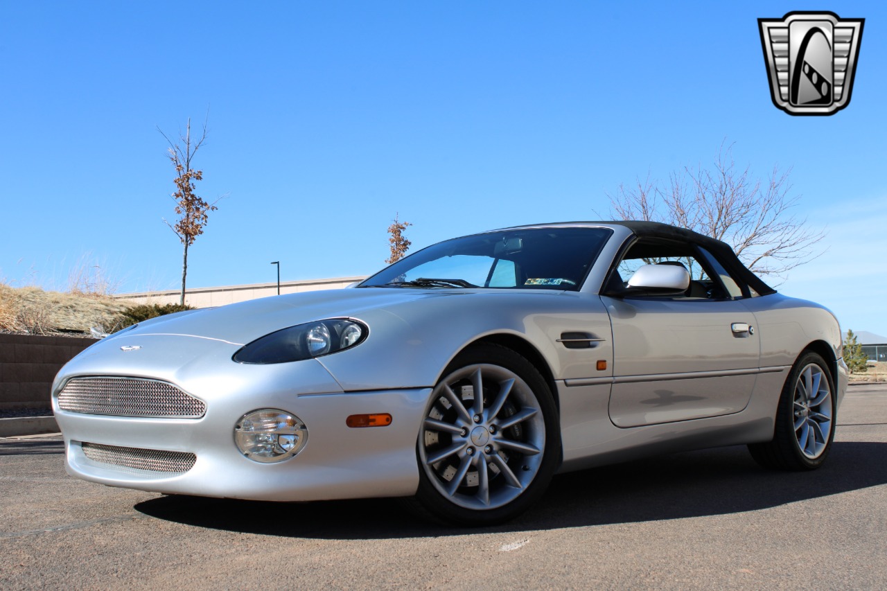 2002 Aston Martin Vantage 2