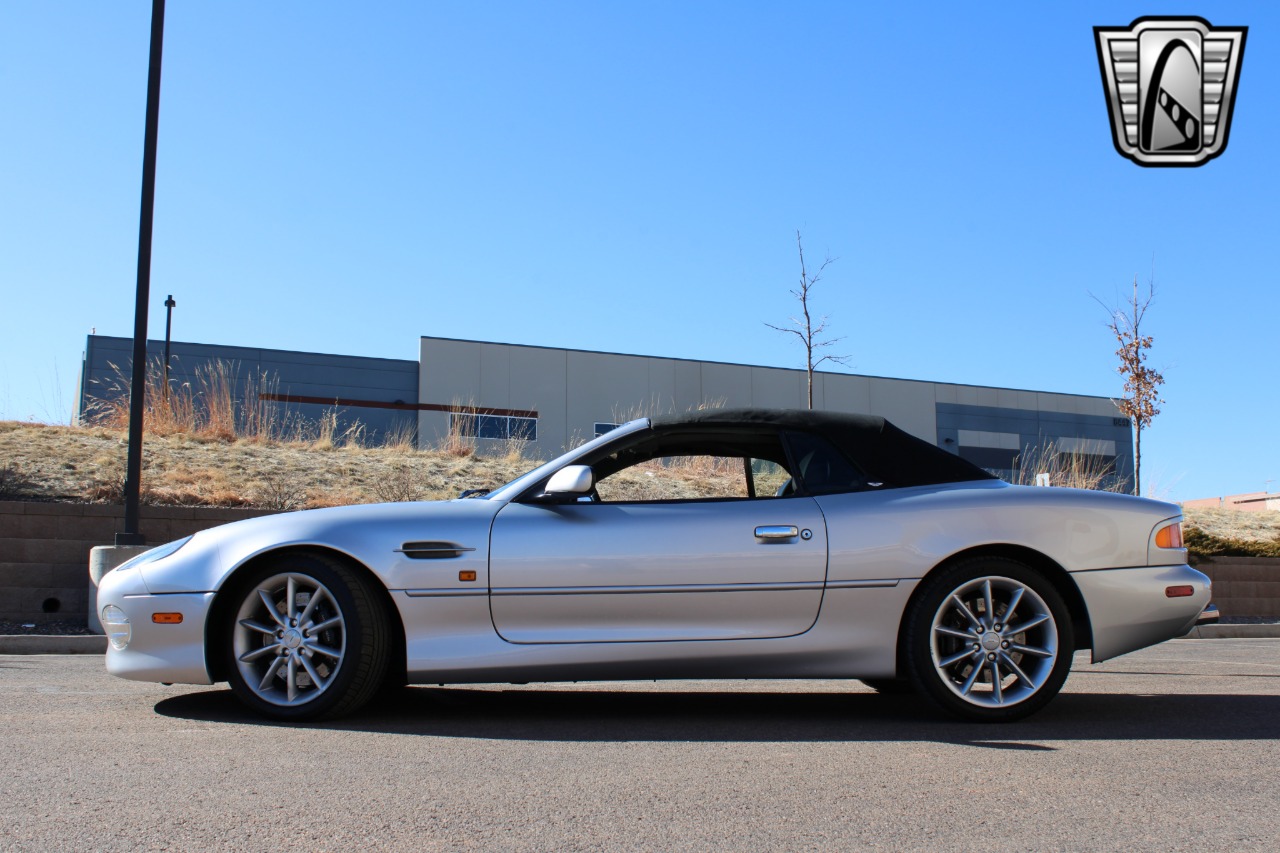 2002 Aston Martin Vantage 3
