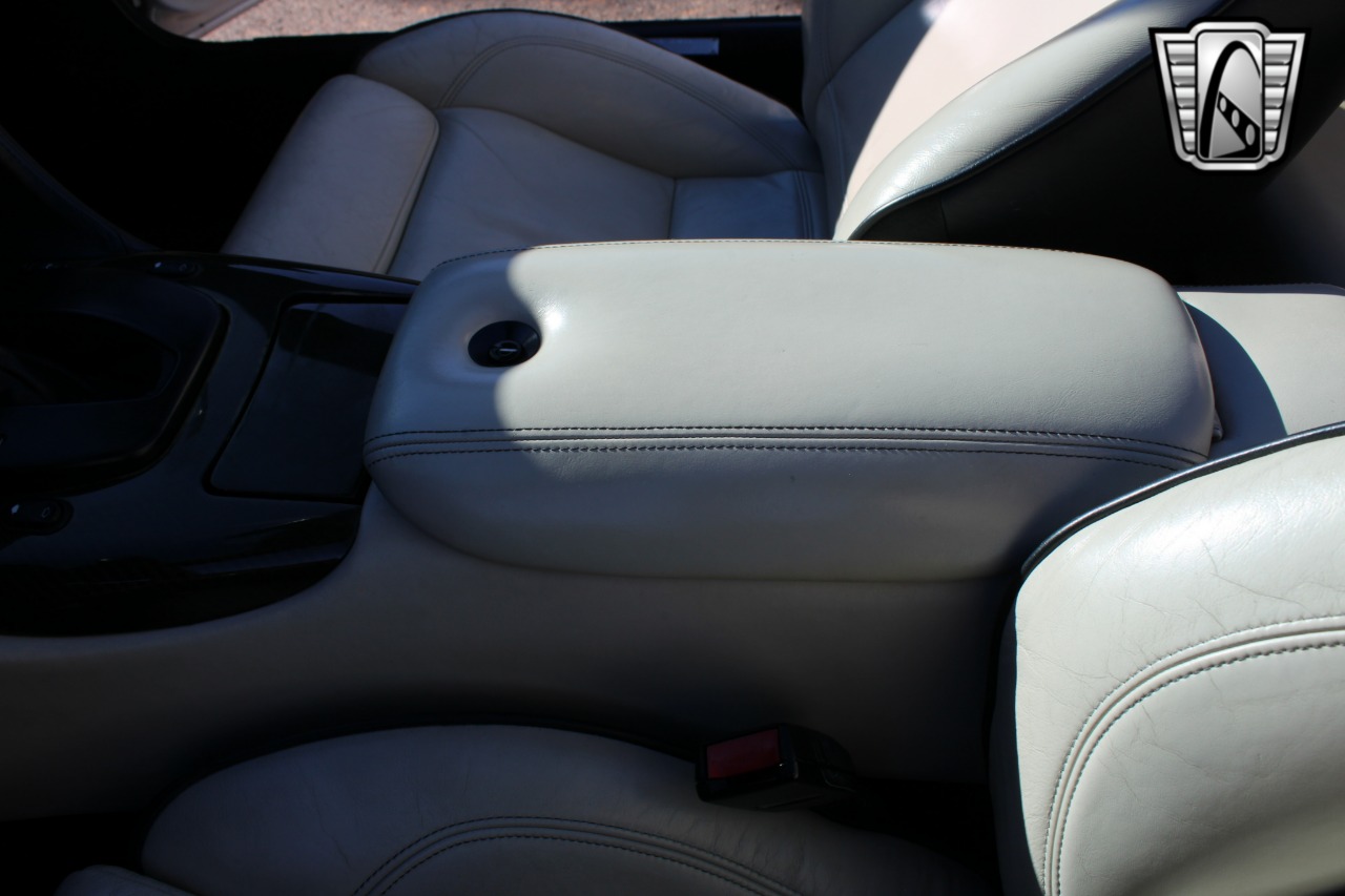 2002 Aston Martin Vantage 96