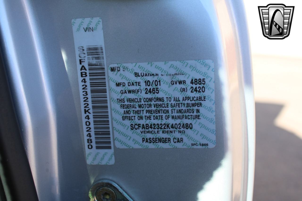 2002 Aston Martin Vantage 14