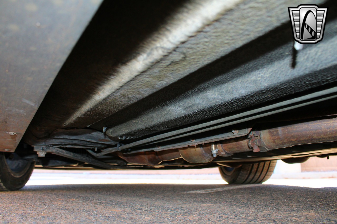 2002 Aston Martin Vantage 27