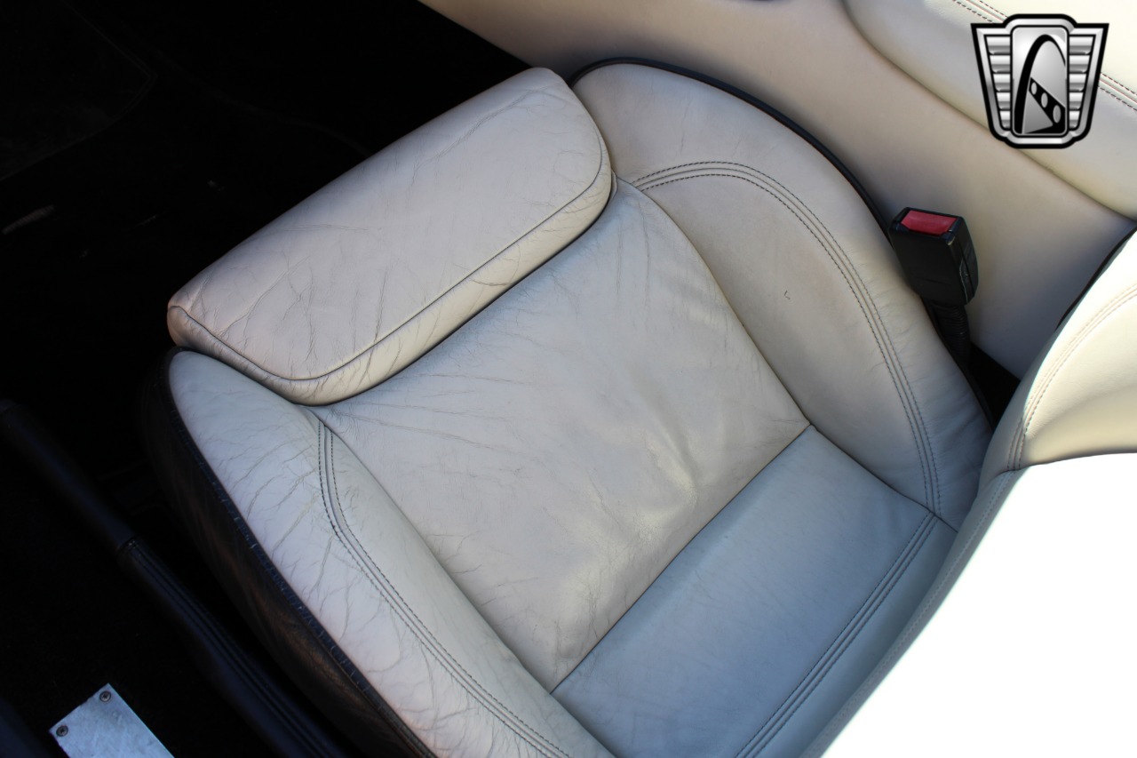 2002 Aston Martin Vantage 85