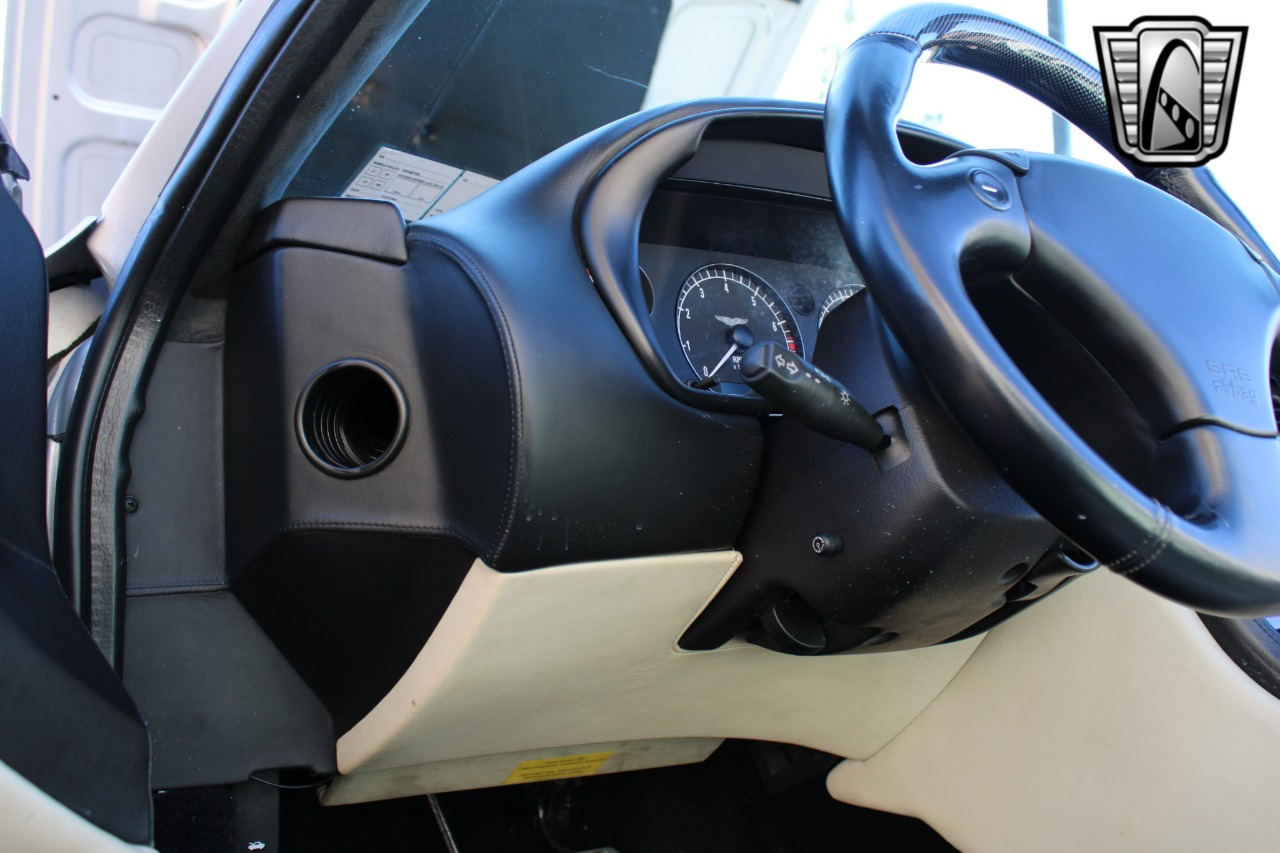 2002 Aston Martin Vantage 88