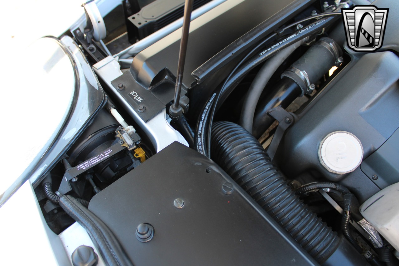 2002 Aston Martin Vantage 66