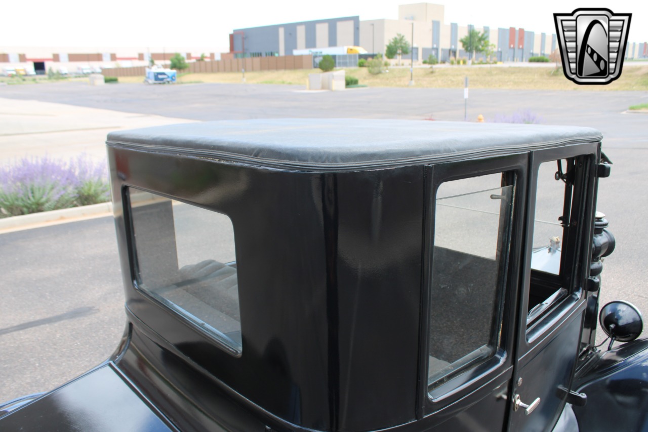 1924 Ford Model T 52