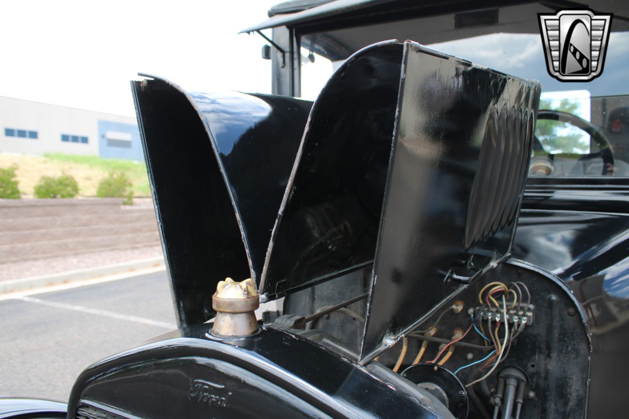 1924 Ford Model T 71