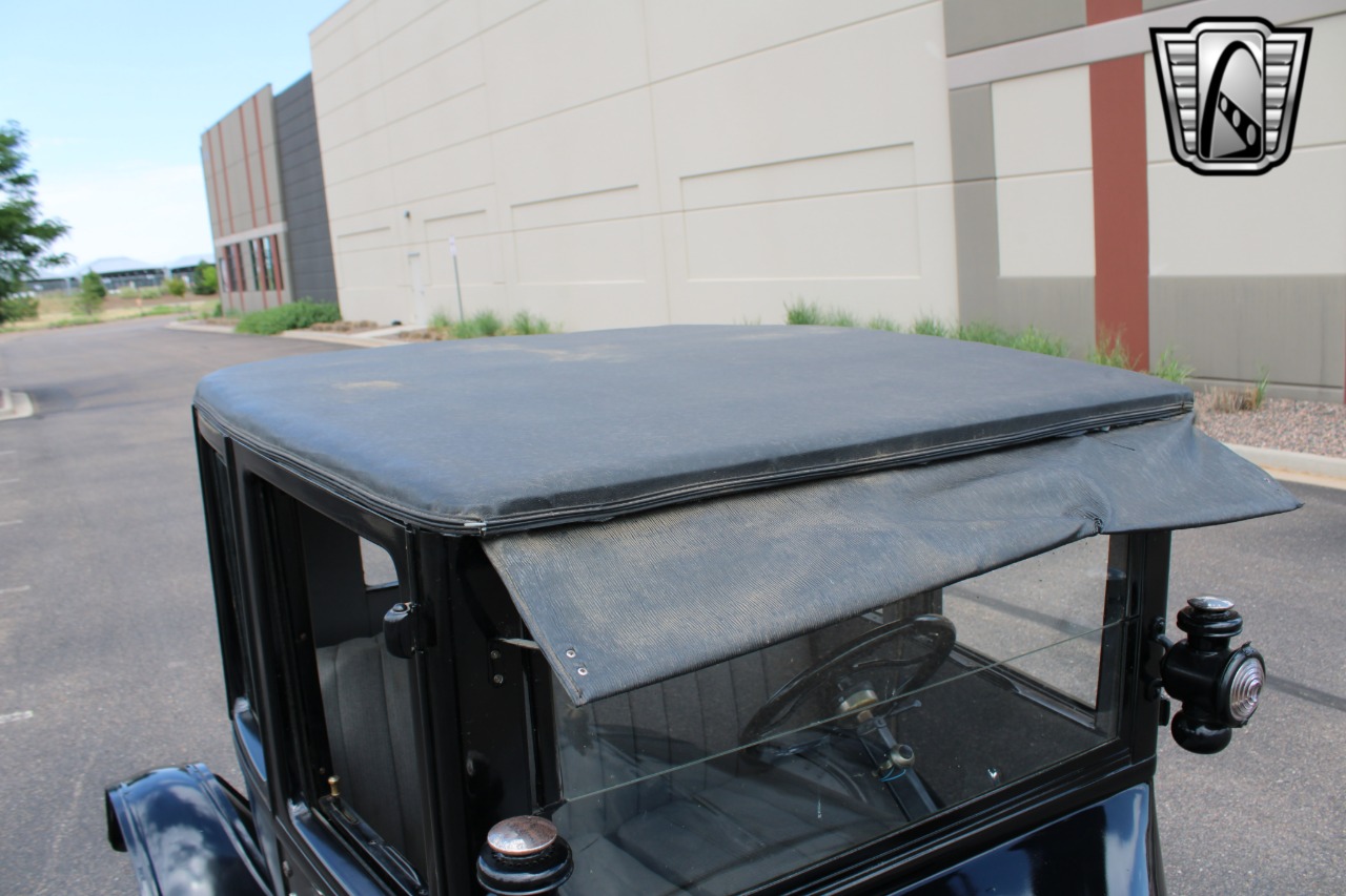 1924 Ford Model T 12