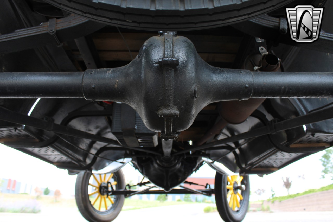 1924 Ford Model T 30