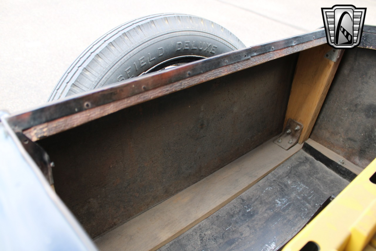 1924 Ford Model T 73