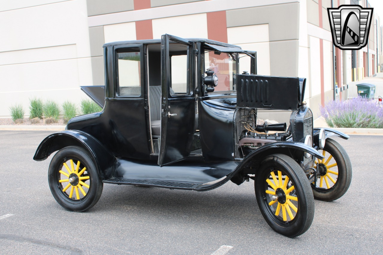 1924 Ford Model T 57