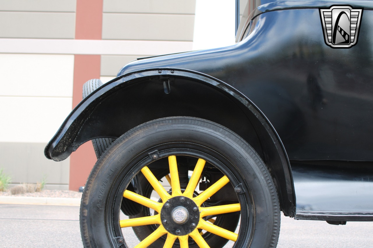 1924 Ford Model T 45