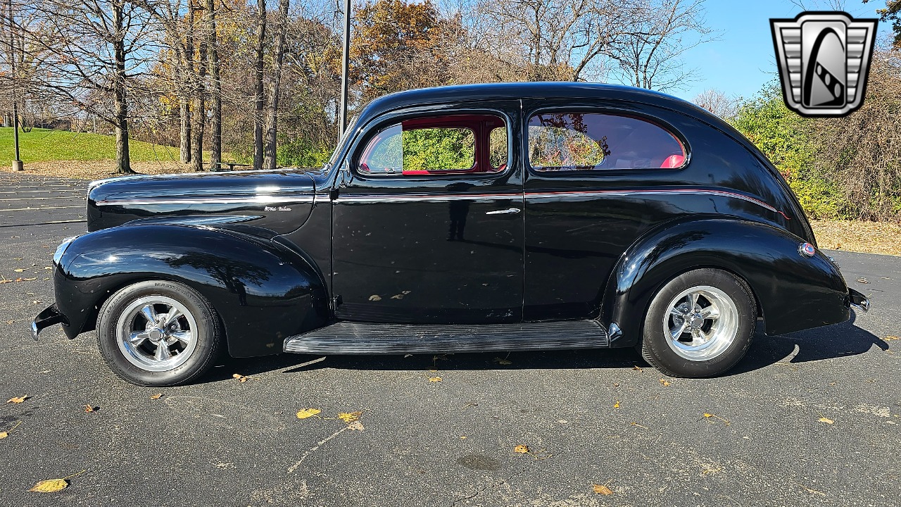 1940 Ford Tudor 27