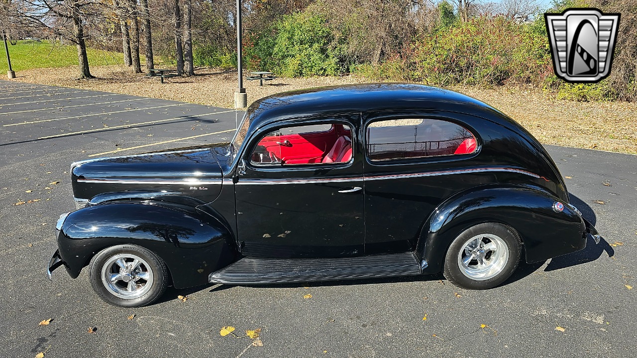 1940 Ford Tudor 28