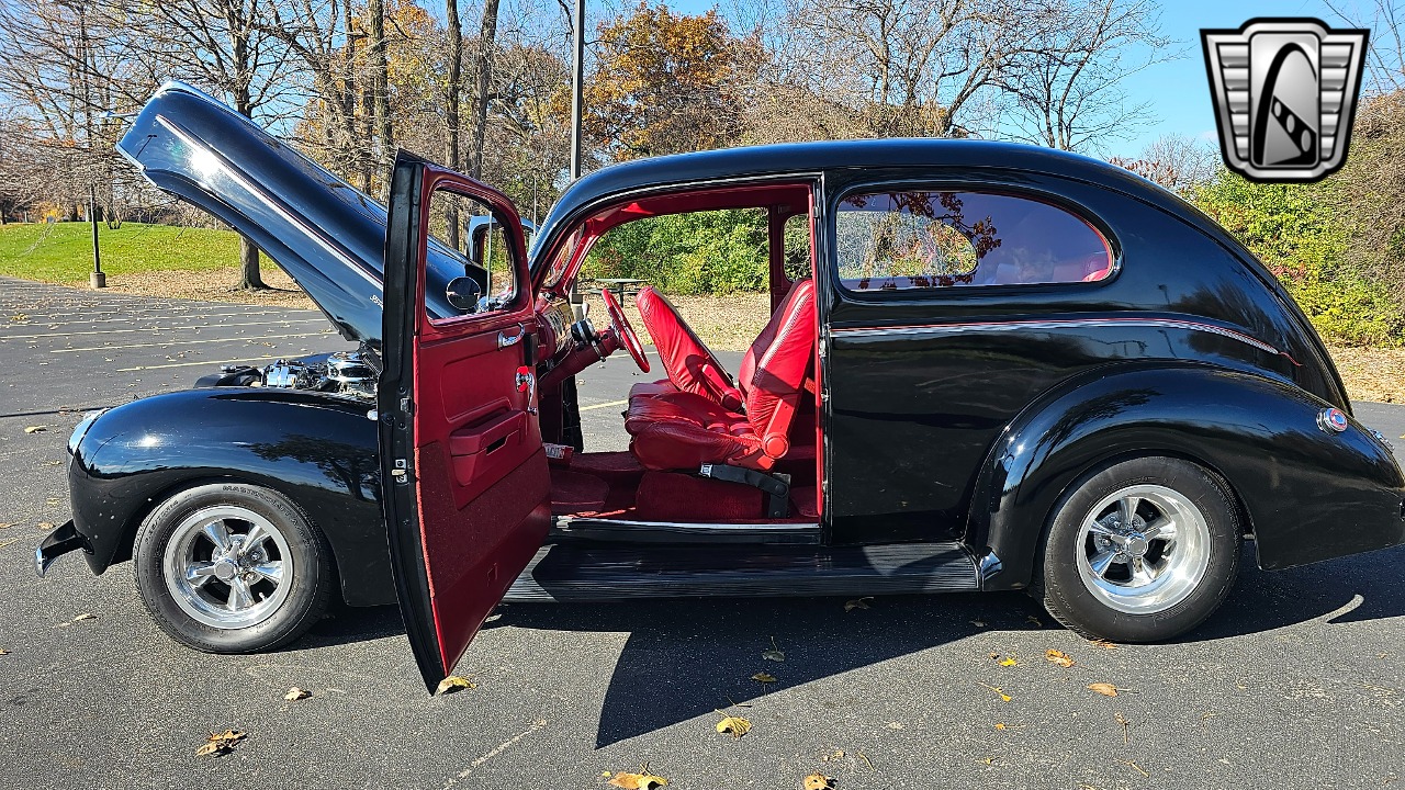 1940 Ford Tudor 71
