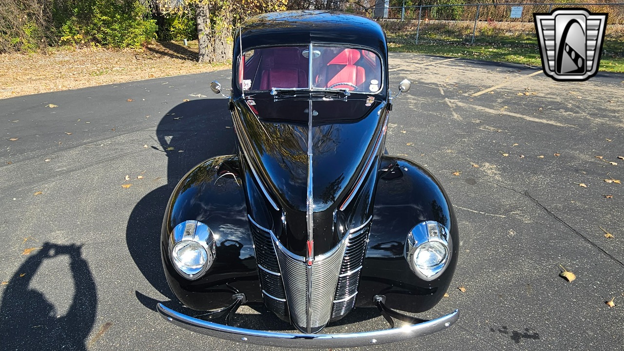 1940 Ford Tudor 7