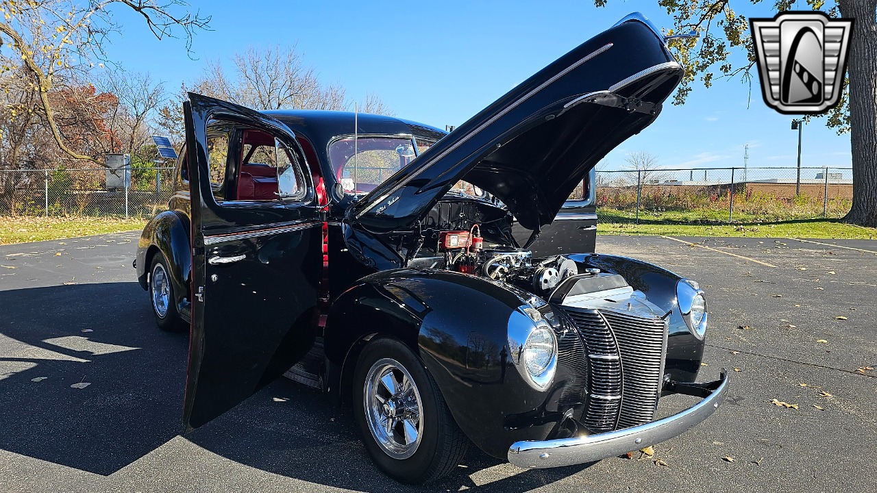 1940 Ford Tudor 86