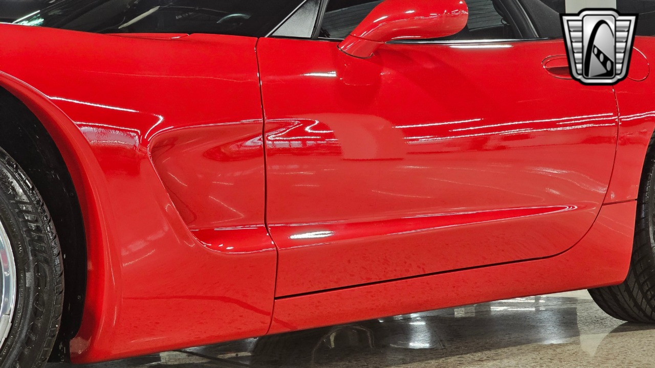 2000 Chevrolet Corvette 34