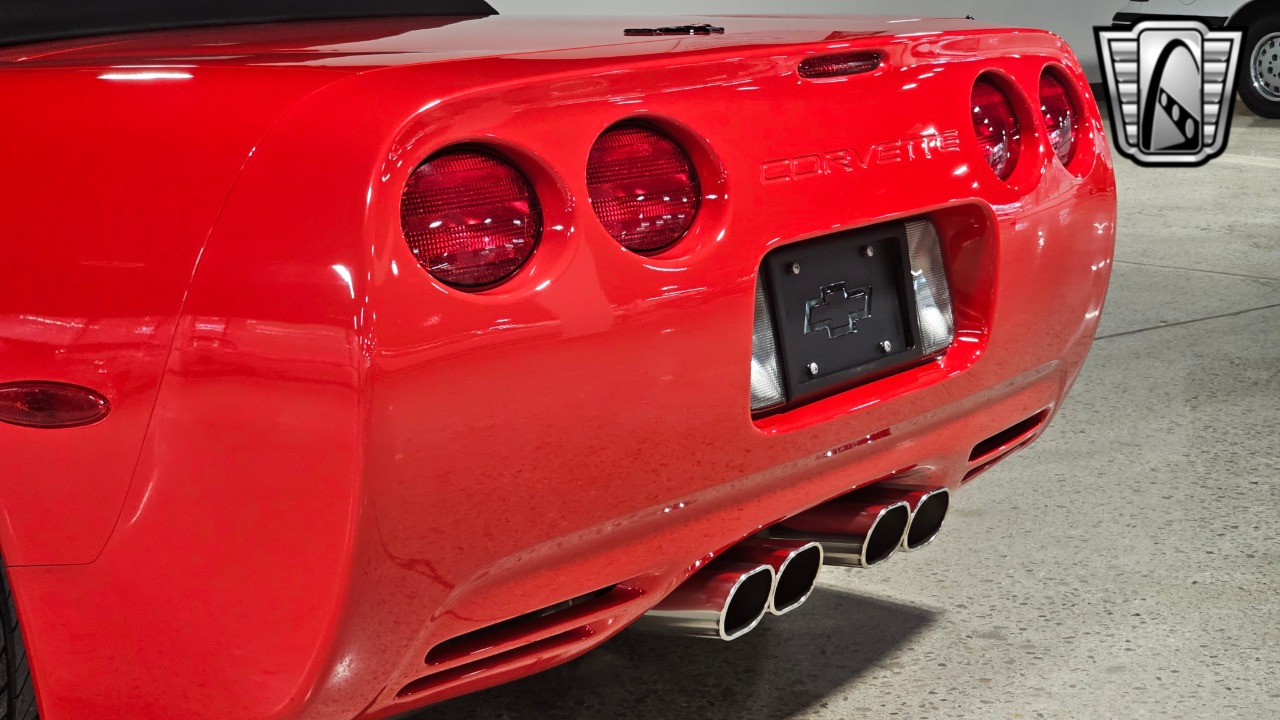 2000 Chevrolet Corvette 37