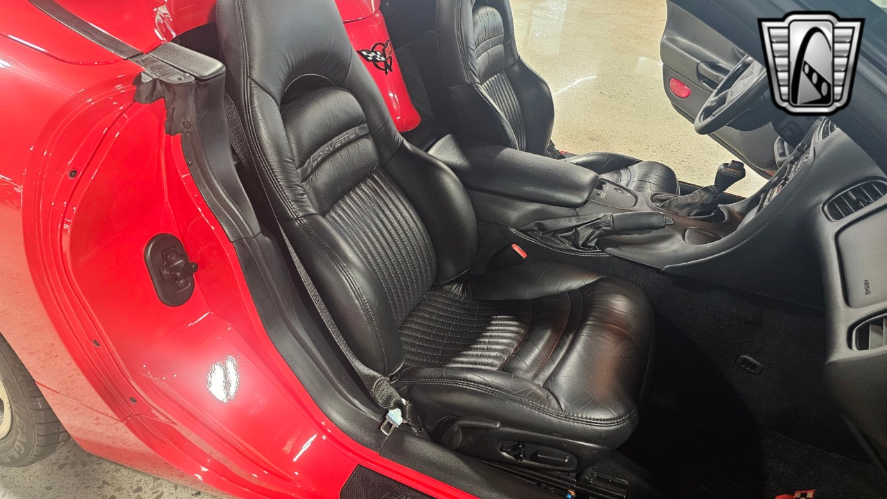 2000 Chevrolet Corvette 29