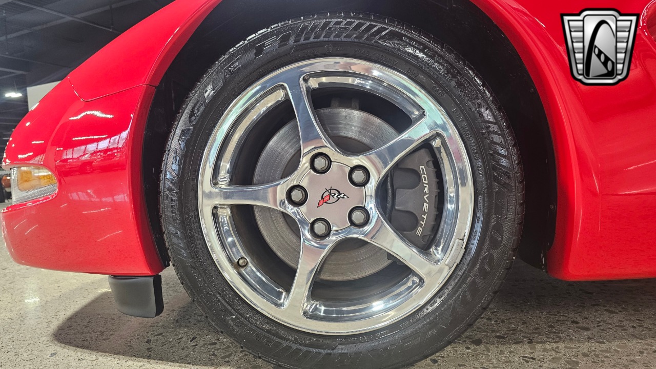 2000 Chevrolet Corvette 16