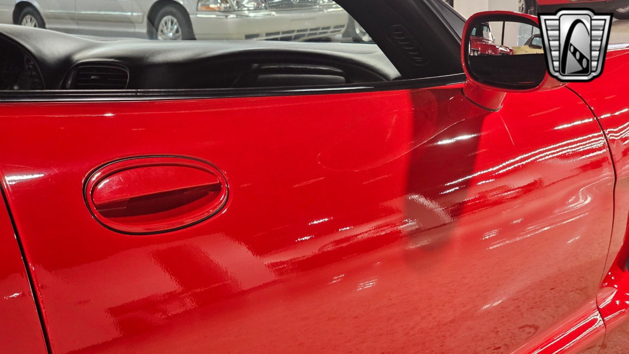 2000 Chevrolet Corvette 38