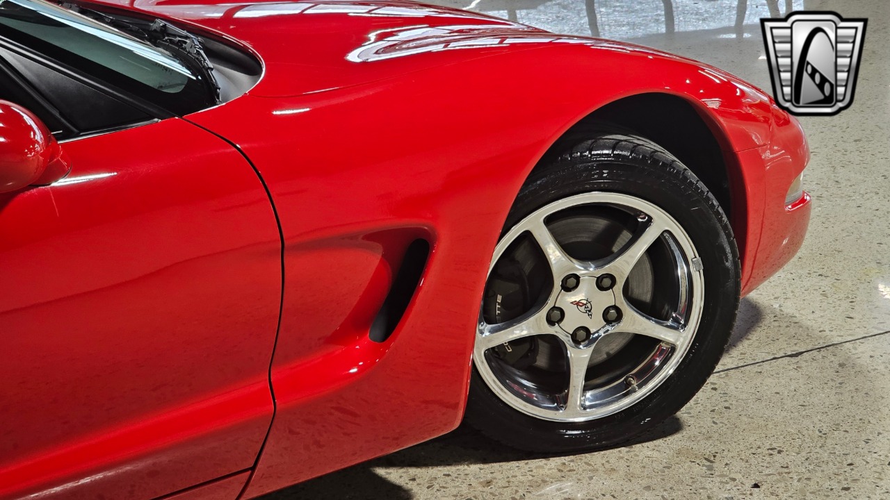 2000 Chevrolet Corvette 11