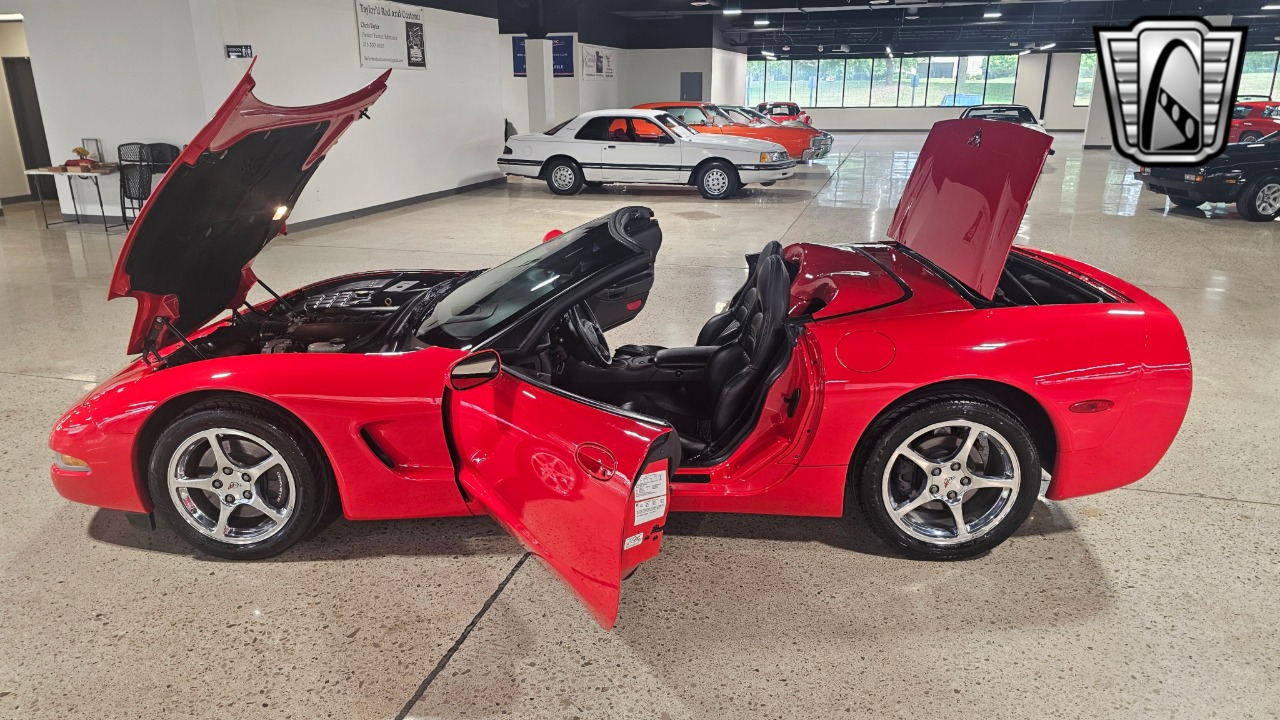 2000 Chevrolet Corvette 18