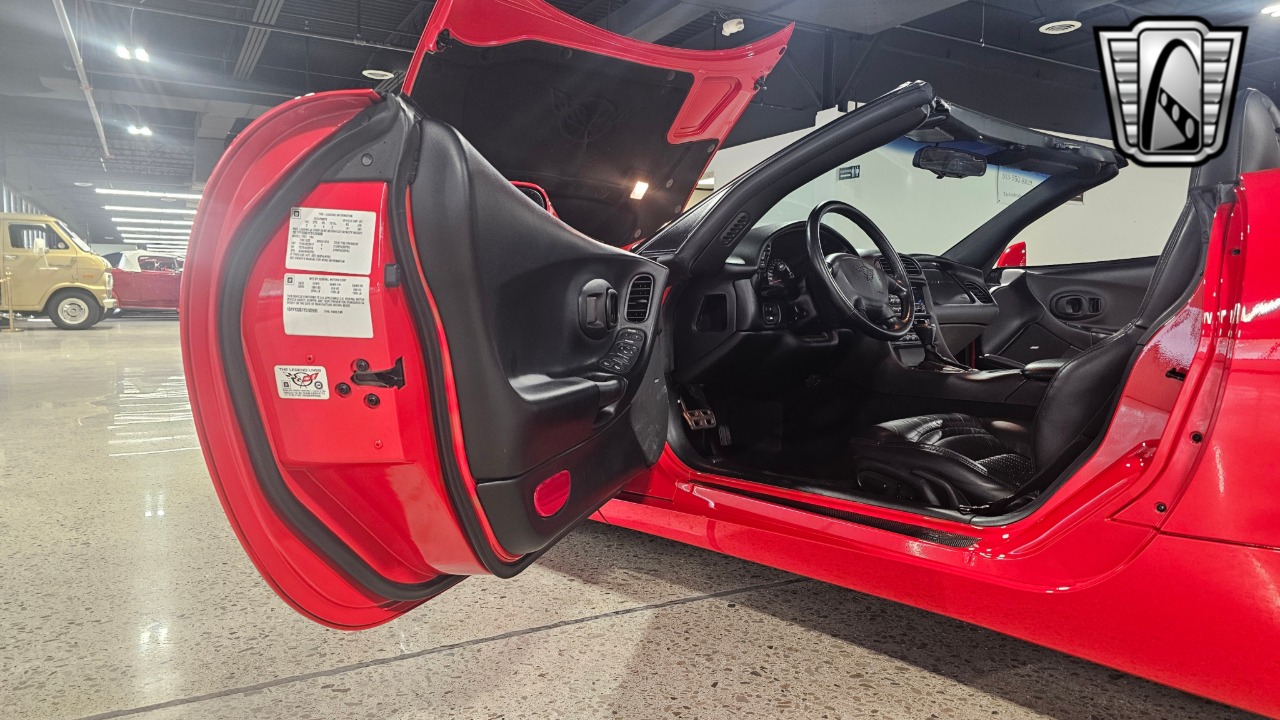 2000 Chevrolet Corvette 83