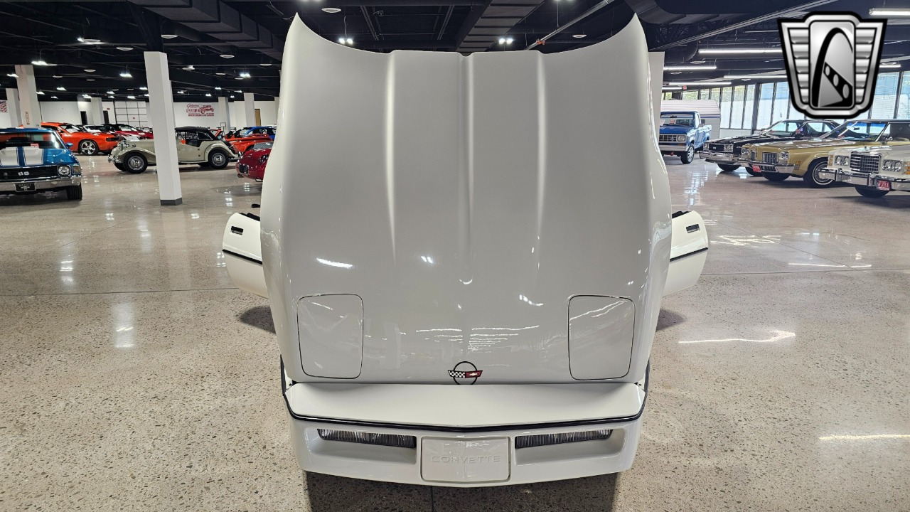 1986 Chevrolet Corvette 24