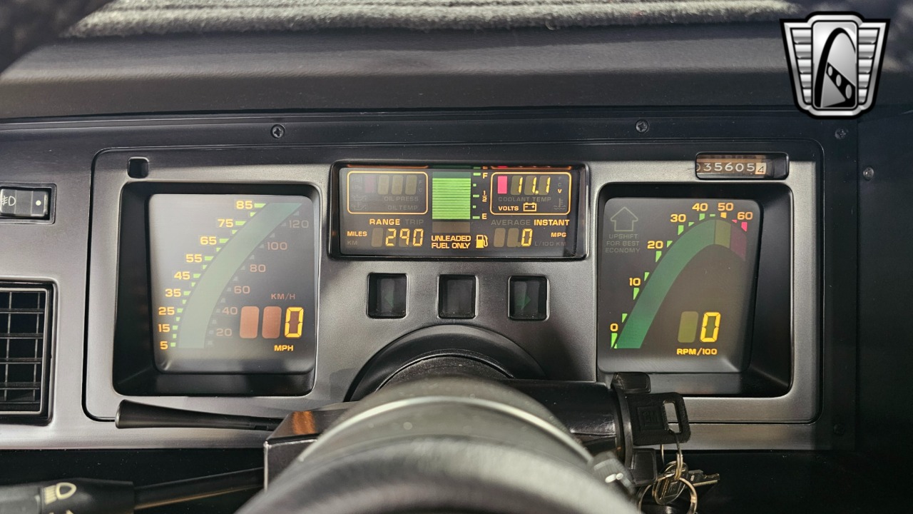 1986 Chevrolet Corvette 29