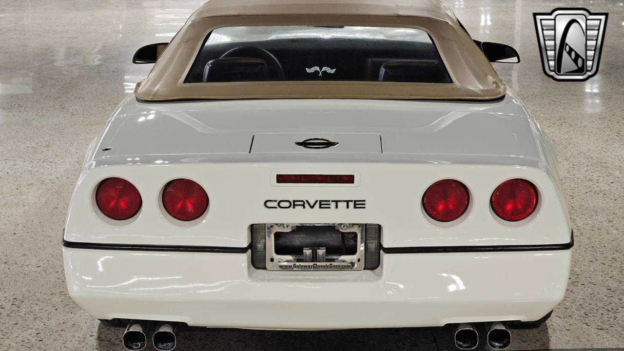 1986 Chevrolet Corvette 13