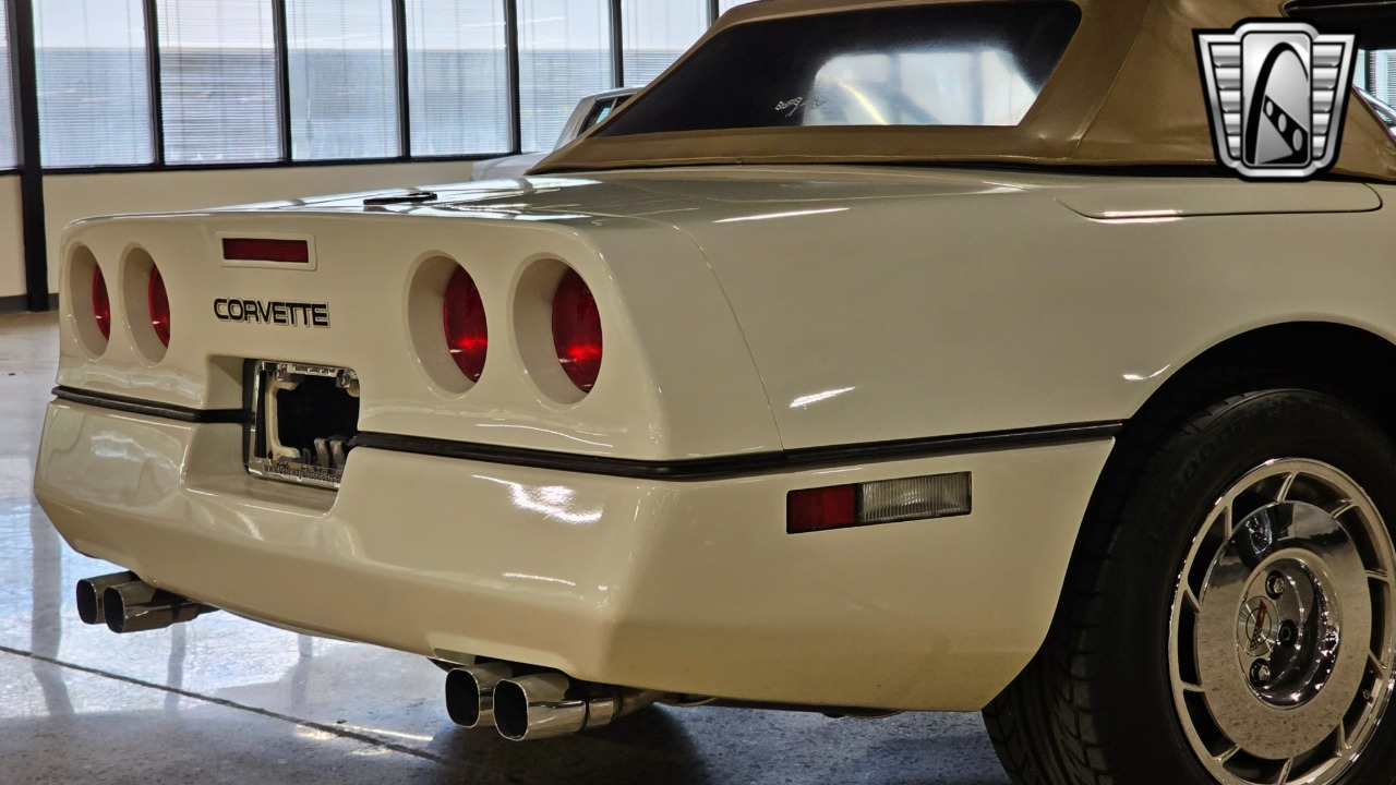 1986 Chevrolet Corvette 14