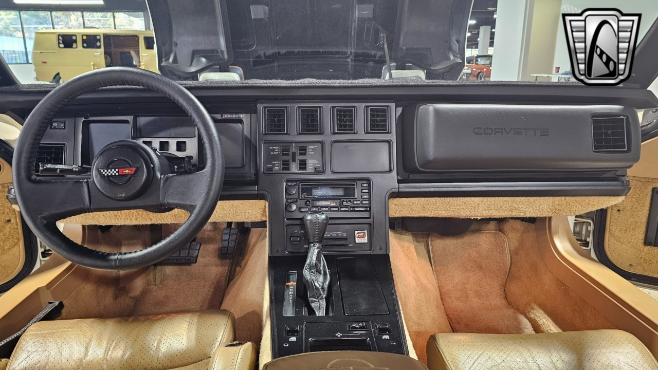1986 Chevrolet Corvette 28