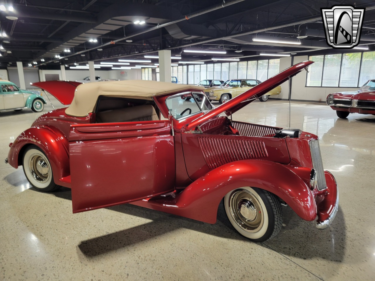 1936 Ford Cabriolet 95