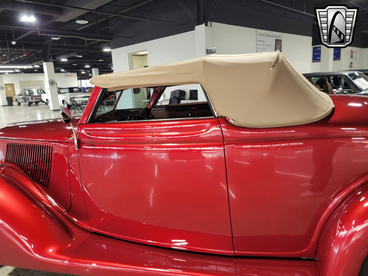 1936 Ford Cabriolet 35