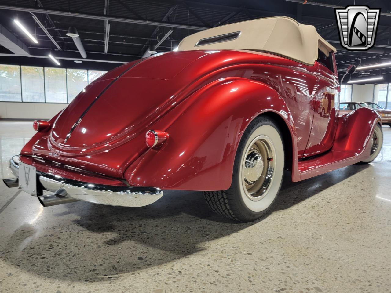 1936 Ford Cabriolet 42