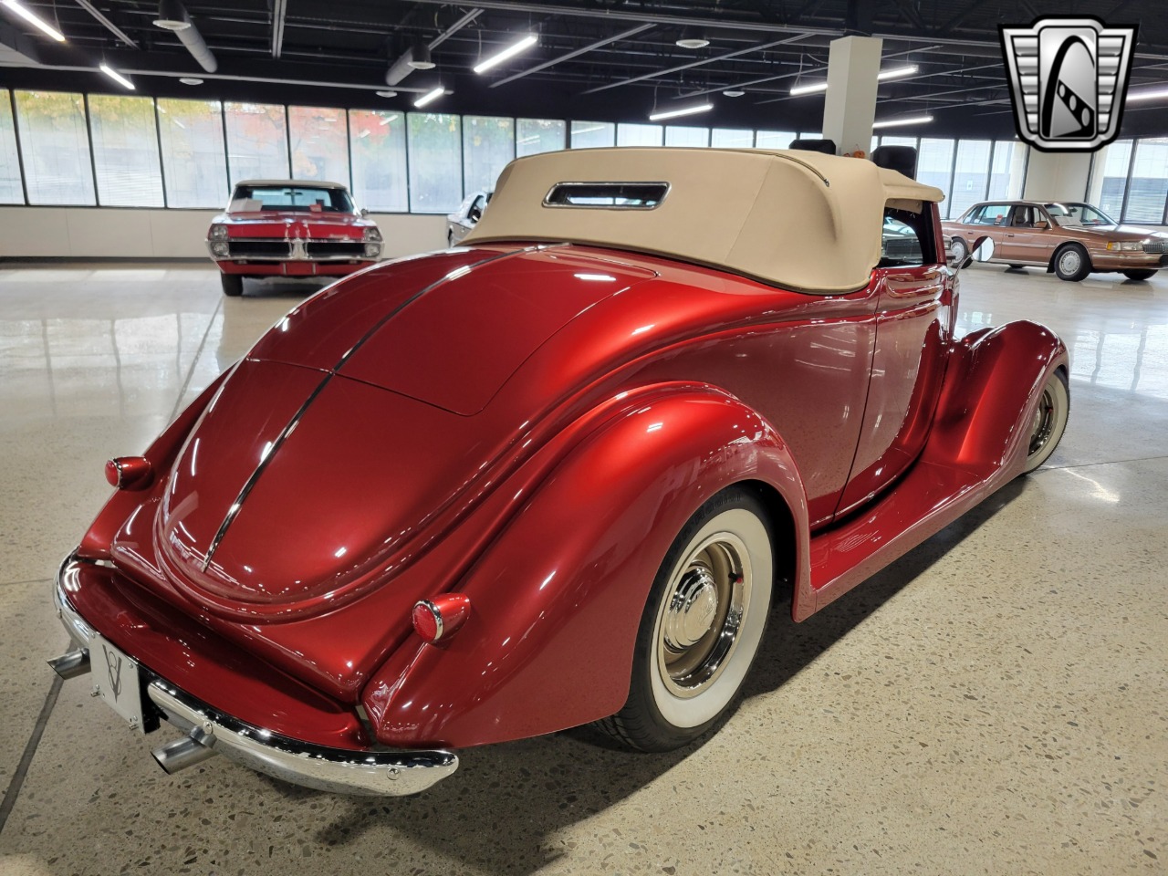 1936 Ford Cabriolet 43