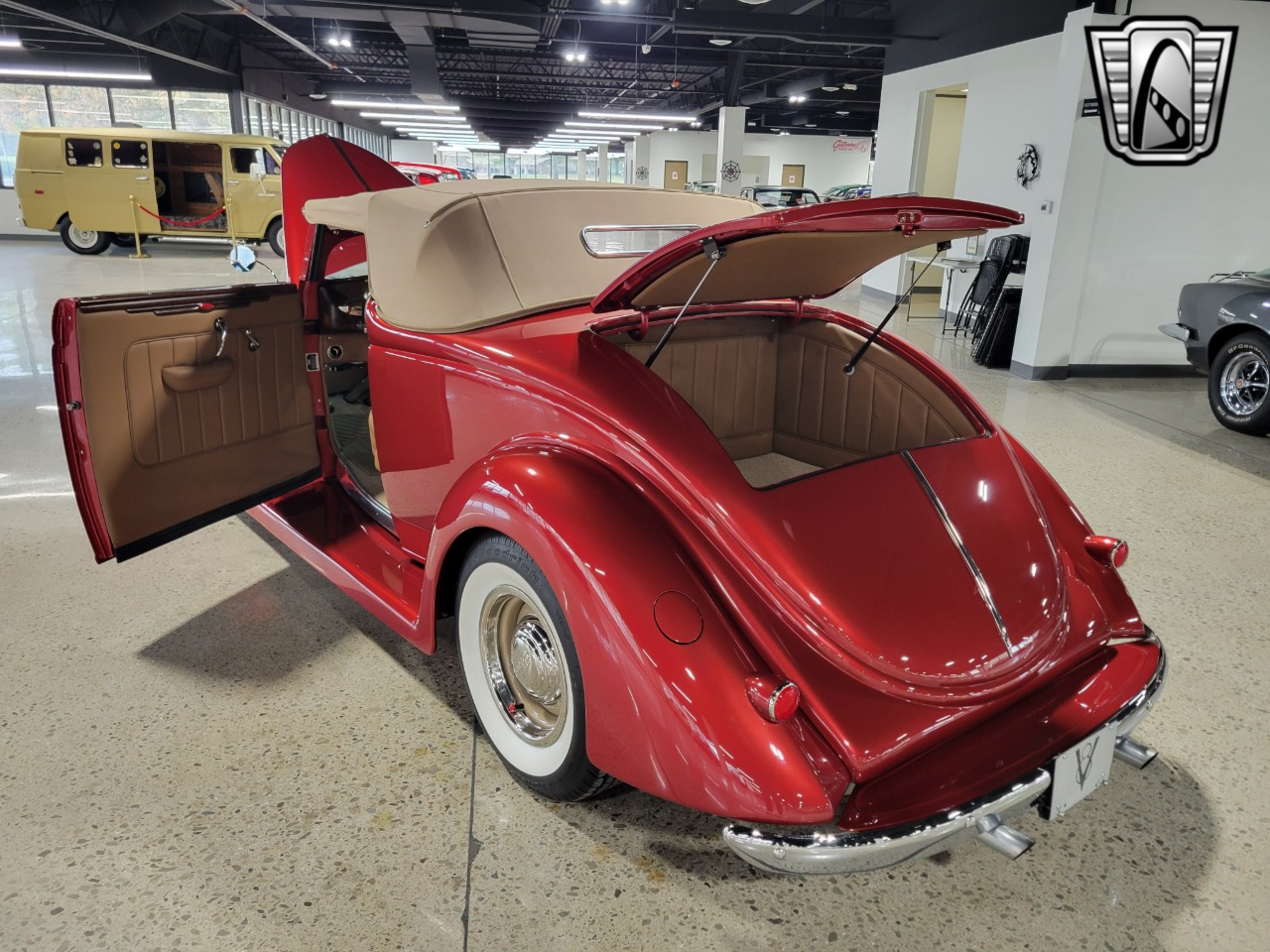 1936 Ford Cabriolet 15