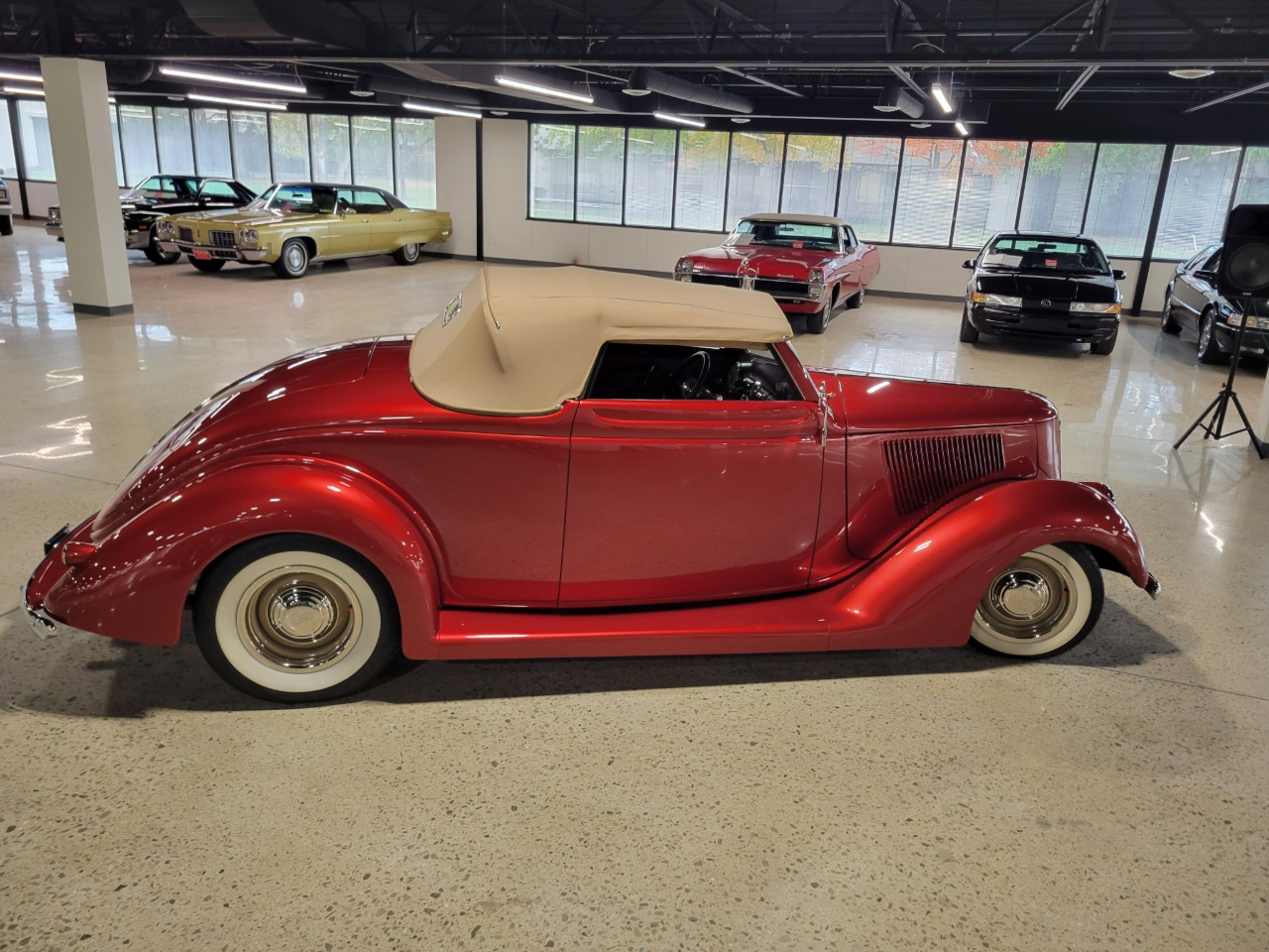 1936 Ford Cabriolet 47