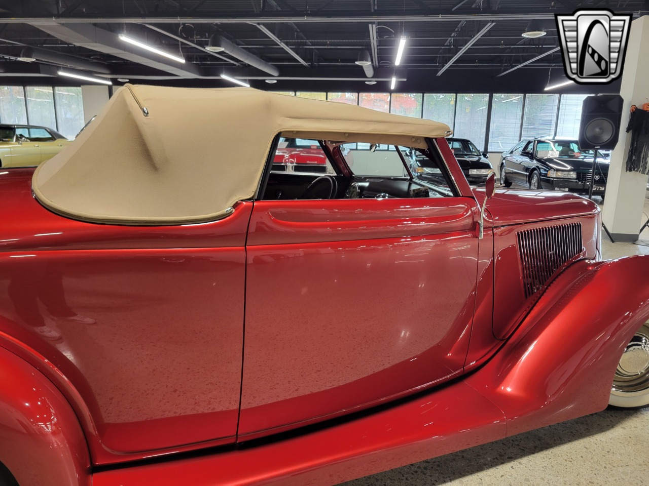 1936 Ford Cabriolet 49