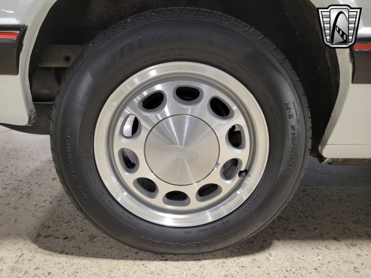 1989 Ford Mustang 75