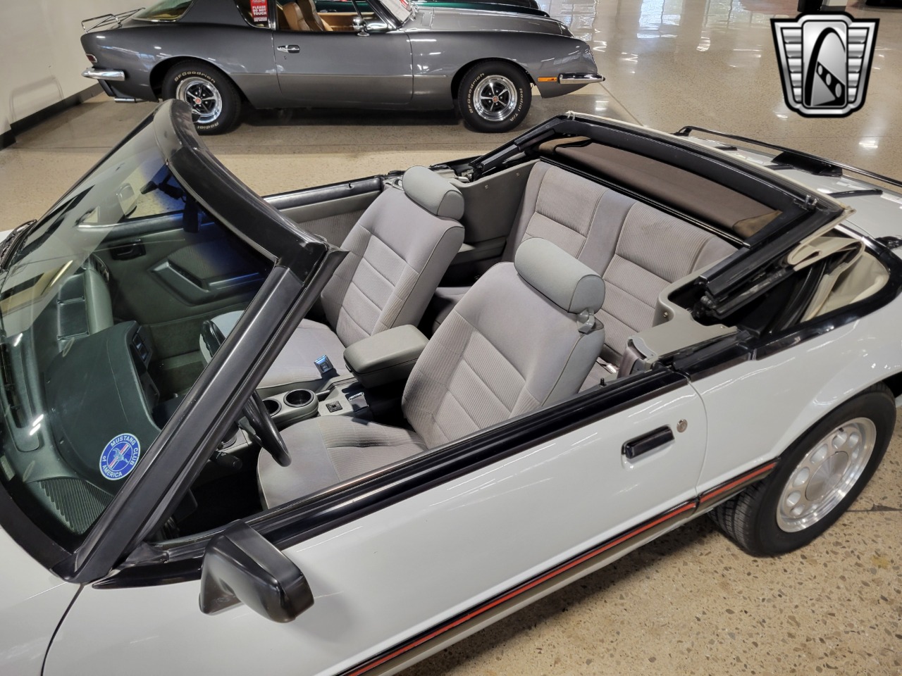 1989 Ford Mustang 30