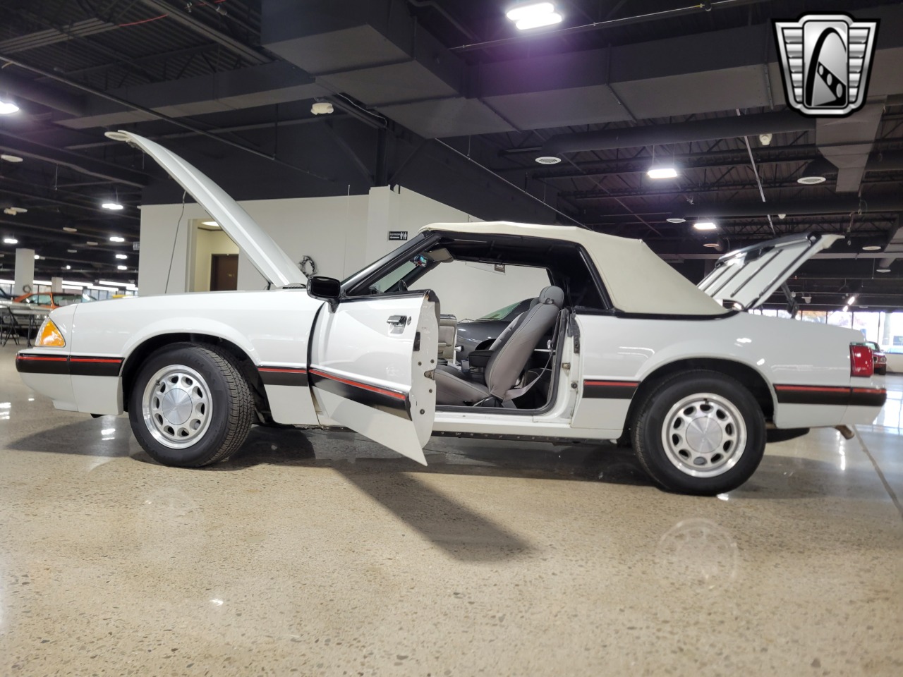 1989 Ford Mustang 82