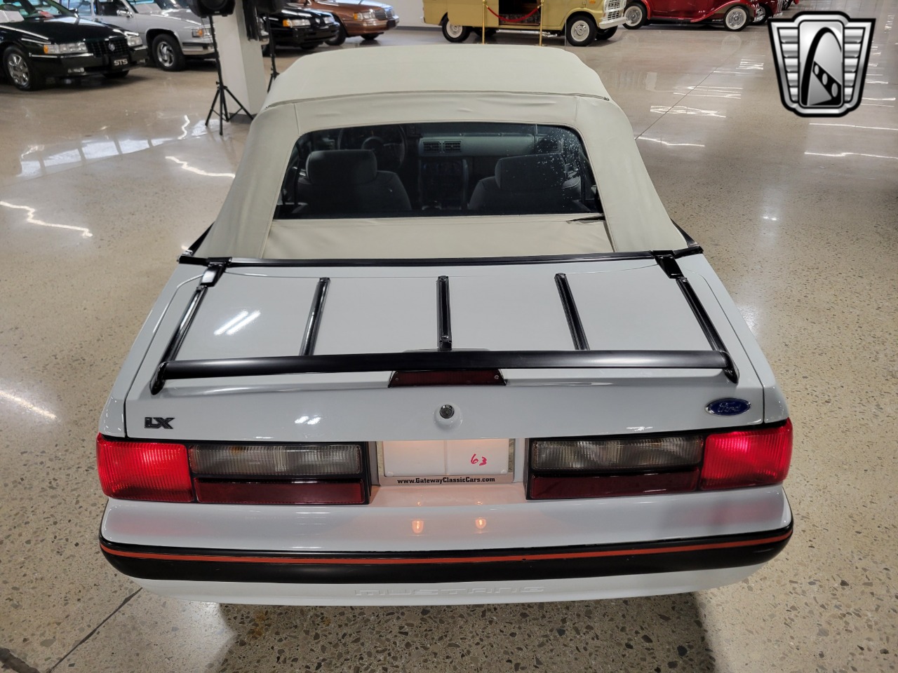 1989 Ford Mustang 43