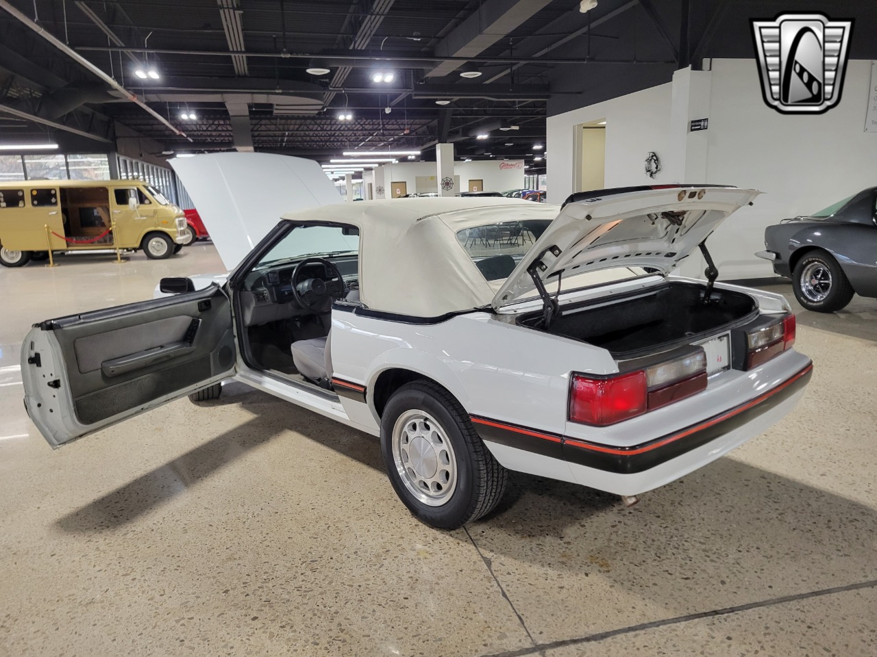 1989 Ford Mustang 86